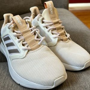 Adidas Cloudfoam Comfort Sneakers